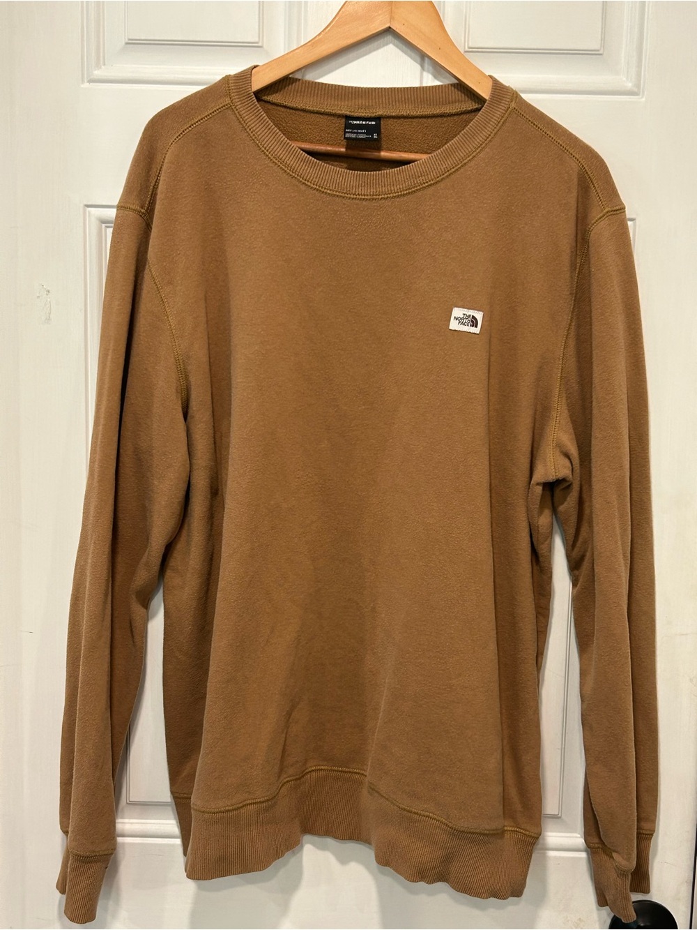 The North Face Men's Long Sleeve Heritage Patch Crew Brown Utility Sweatshirt XL